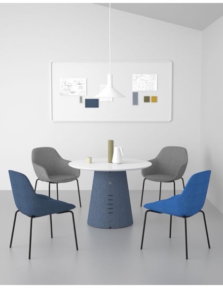 Collar Round Large Table with USB Charger