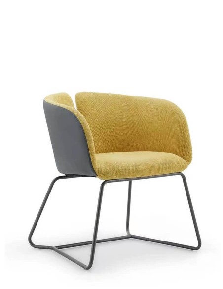 Loyo Lounge Chair with Black Skid Frame