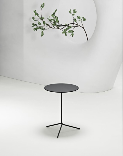 Knot Minimalist Coffee Table - Black