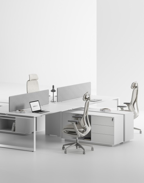 ACE Pro Series Cluster of 4x Workstation with Side Cabinet