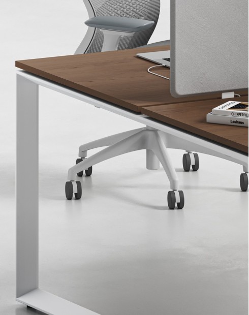 Ace Series Cluster of 6x Face to Face Workstation Desk Alpine Walnut White