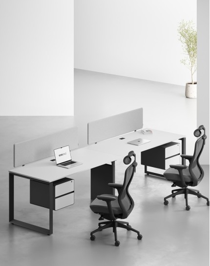 Ace Series Cluster of 2 Single Line Workstation White B