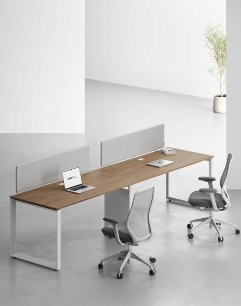 Ace Series Cluster of 2 Single Line Workstation Amber W