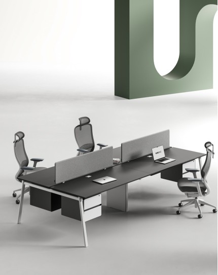 AVA Series Cluster of 4 Face to Face Workstation Black W